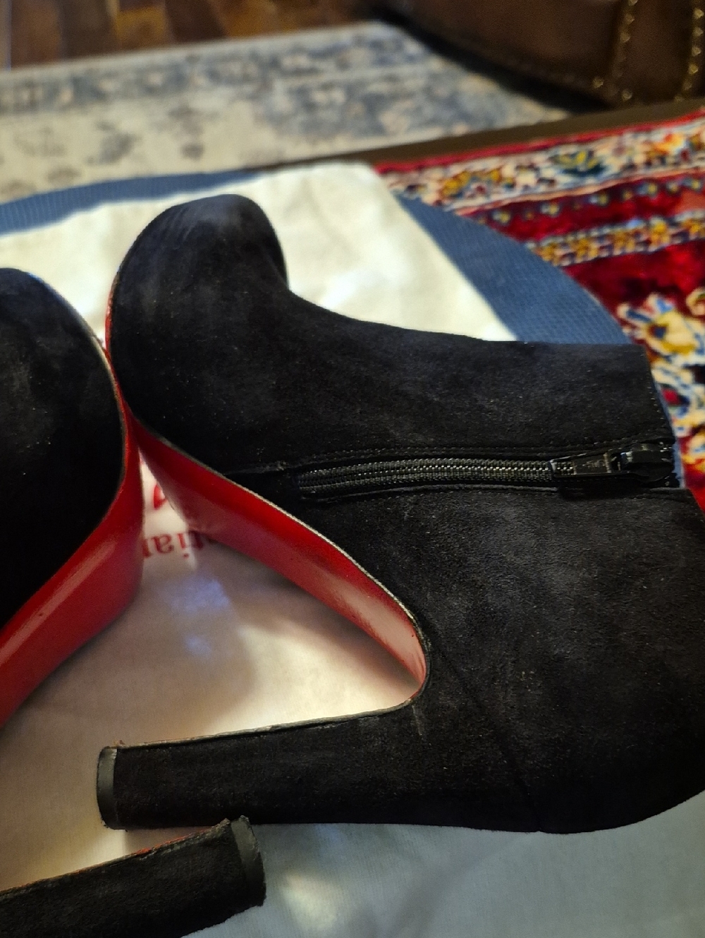Christian Louboutin Authentic Black Suede Bobsleigh Booties. Sz.36.5. - Picture 11 of 16